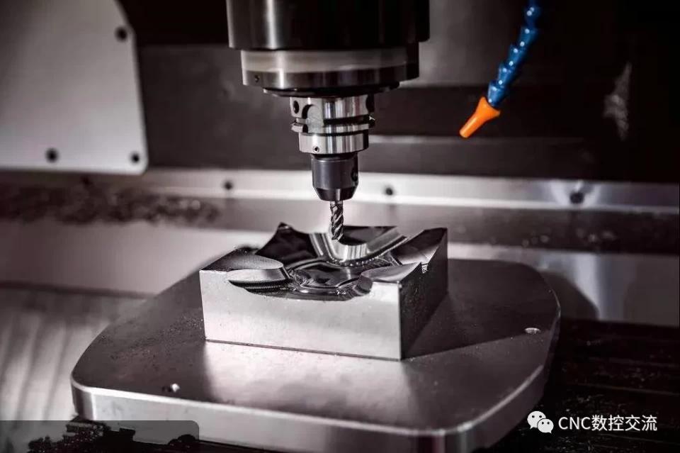 机夹式枪钻深孔加工新形势