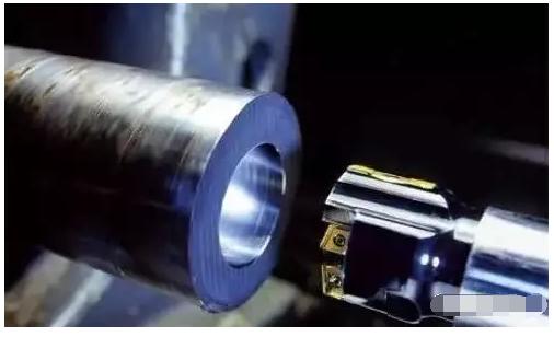 数控深孔加工中常见的10种问题及解决措施